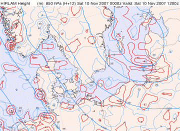 convergence_lines_over_seas_and_lakes