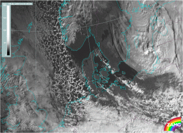 convergence_lines_over_seas_and_lakes