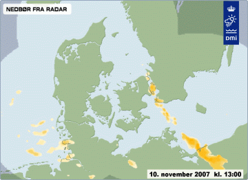 convergence_lines_over_seas_and_lakes