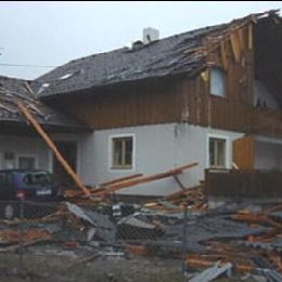 Cyclone Emma on 1 March 2008